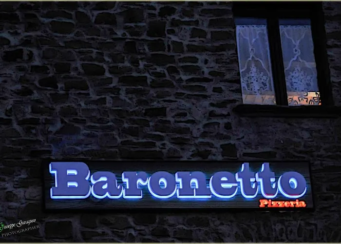 Il Palazzo Del Barone - Stanza Dei Maiorana * 皮耶特拉佩尔托萨